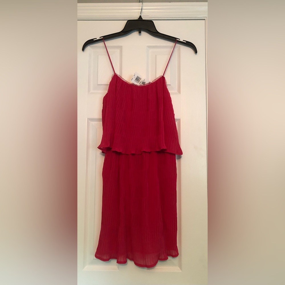 Moon River Size Small Pink Pleated Spaghetti Strap Lined Dress New